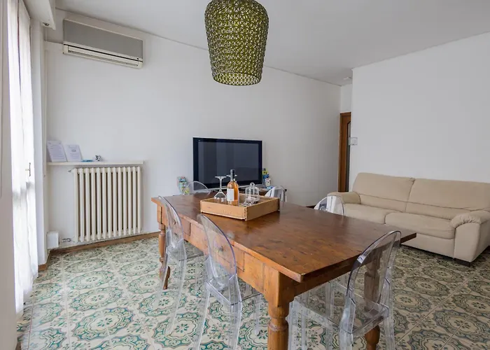 Boutique Ca Tulles 公寓 *